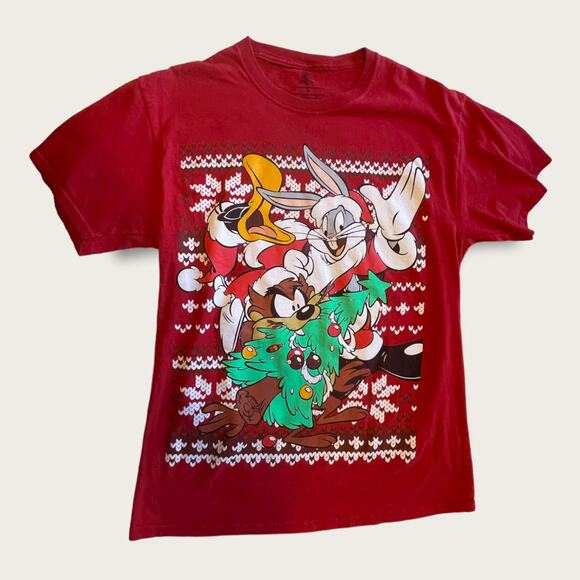 Warner Brothers Christmas Tee Shirt Sz M EUC - Picture 1 of 2